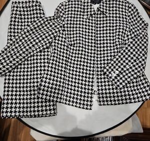 Dana Buchman Monochrome Houndstooth Suit